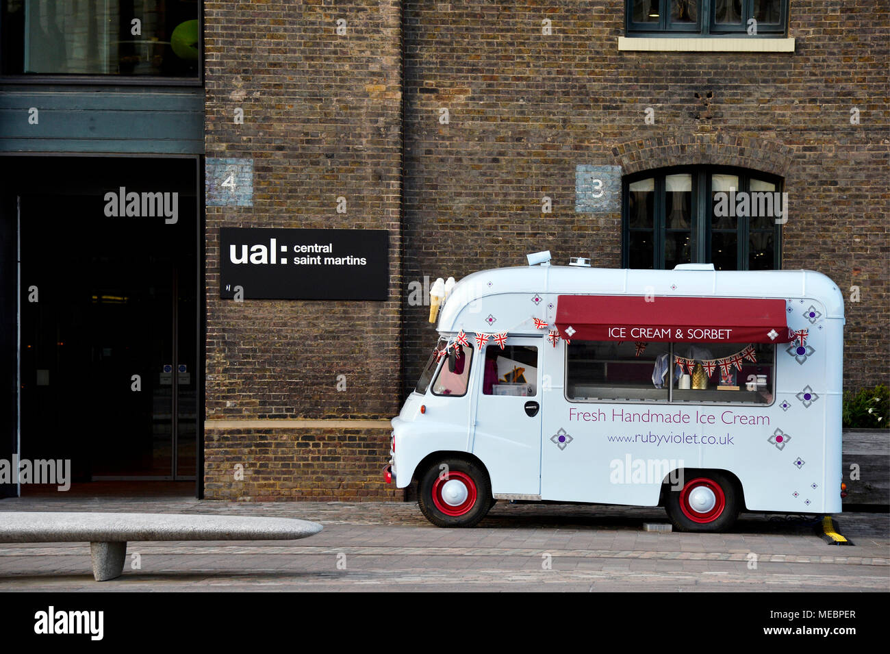 Food Truck in Granary Square London England Stock Photo Alamy