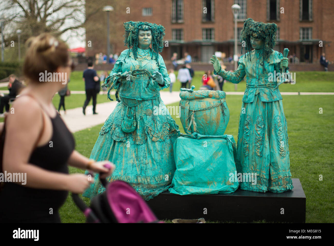 National living statue competition hires stock photography and images