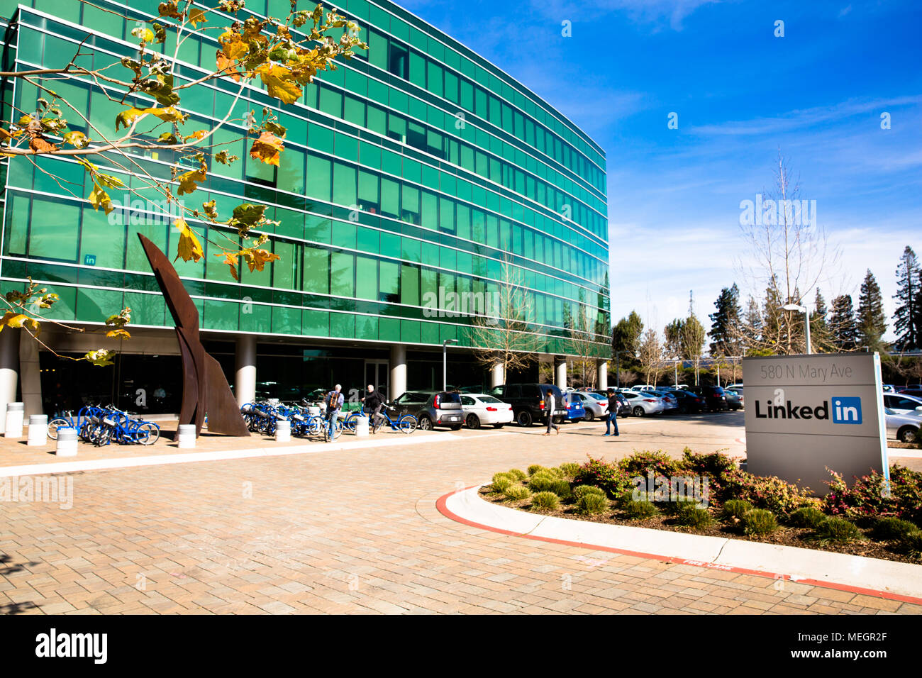Sunnyvale, CA, USA Feb. 1, 2018 Building of a LinkedIn Corporation
