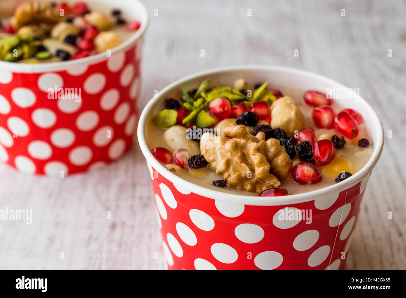 Turkish Traditional Dessert Ashure (Noah's Pudding Stock Photo - Alamy