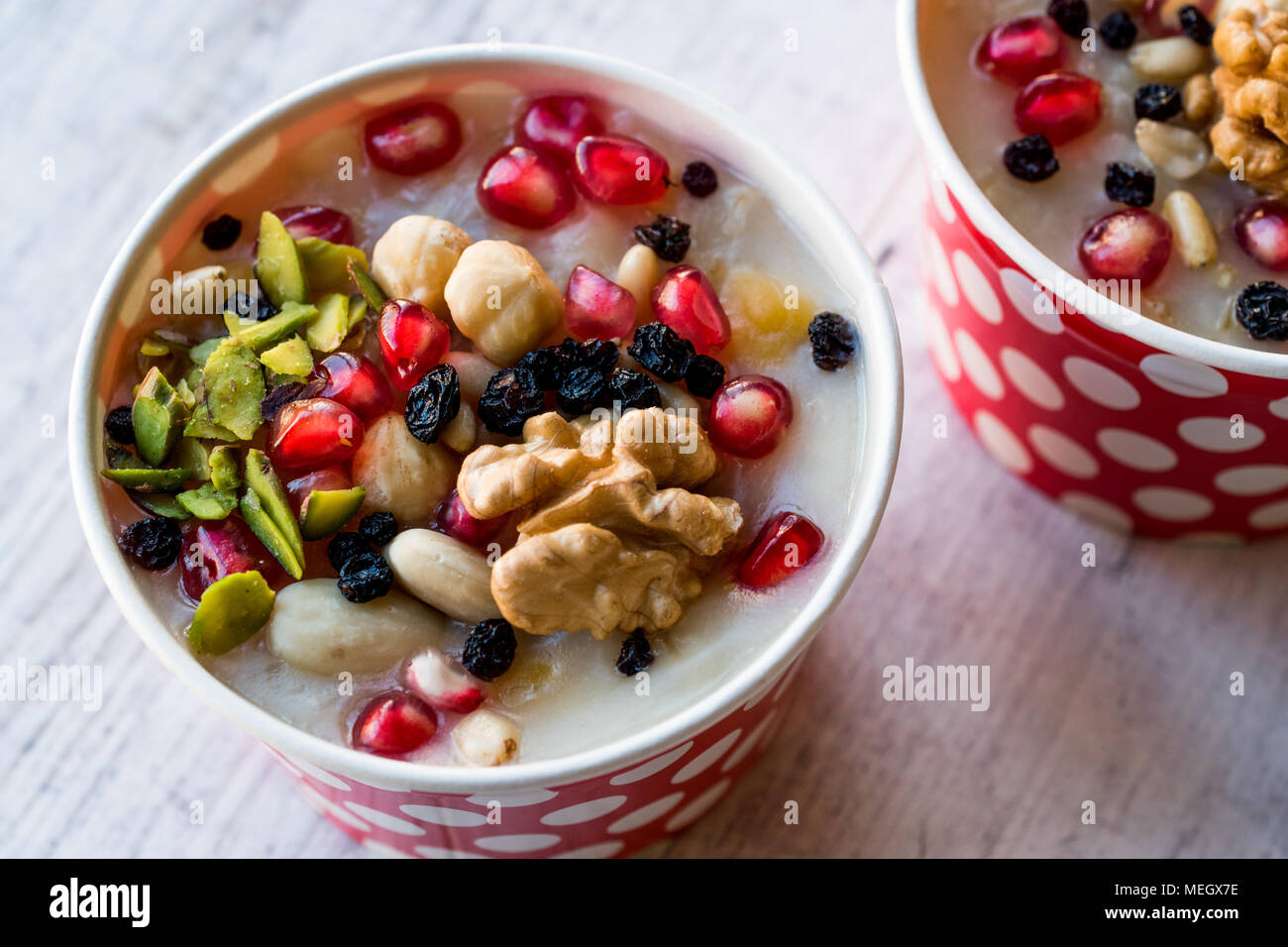 Turkish Traditional Dessert Ashure (Noah's Pudding Stock Photo - Alamy