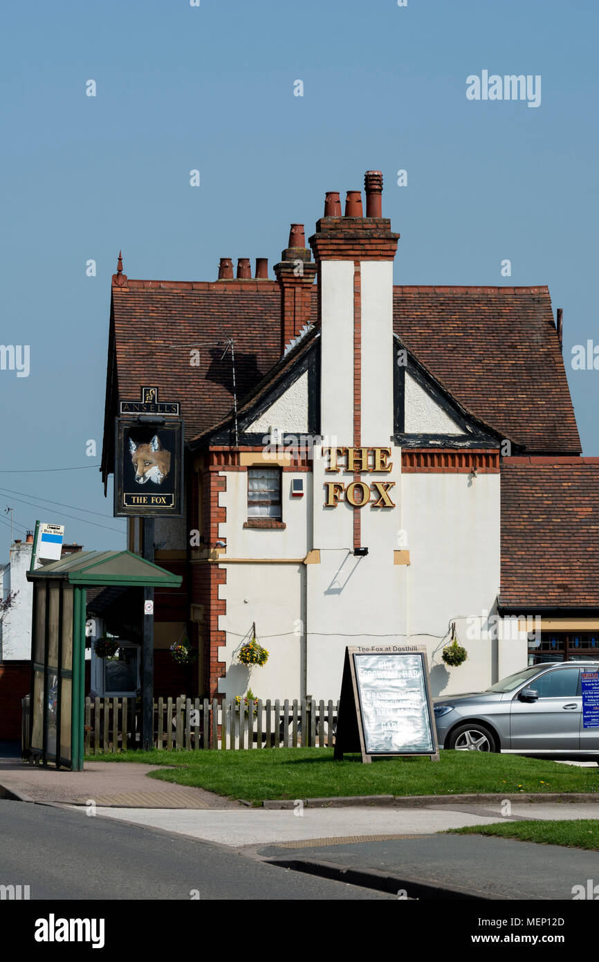 The Fox pub, Dosthill, Tamworth, Staffordshire, England, UK Stock Photo