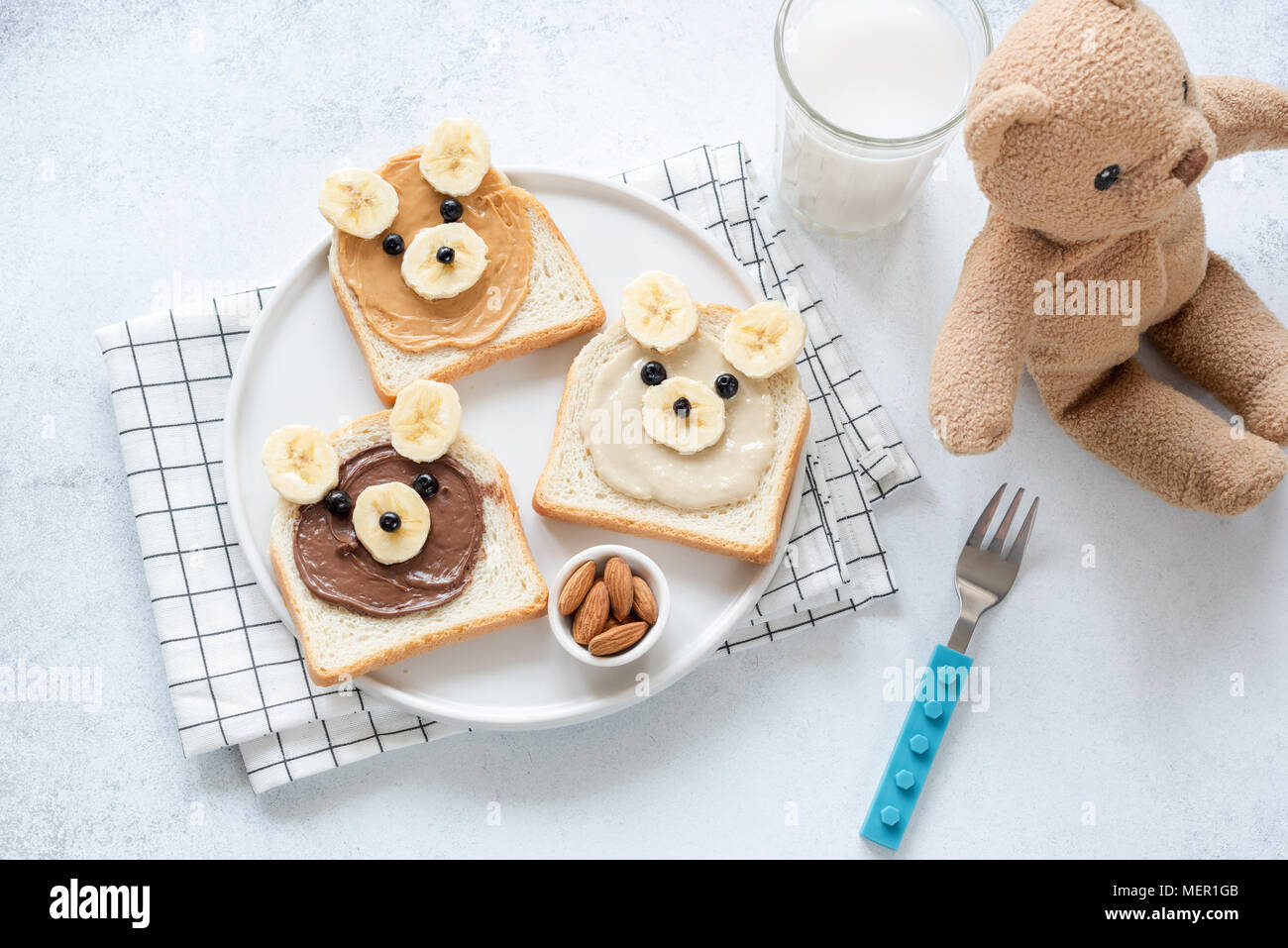 Funny Food Art Breakfast Toast For Kids Teddy Bear Nut Butter Toasts On White Top View Stock Photo Alamy