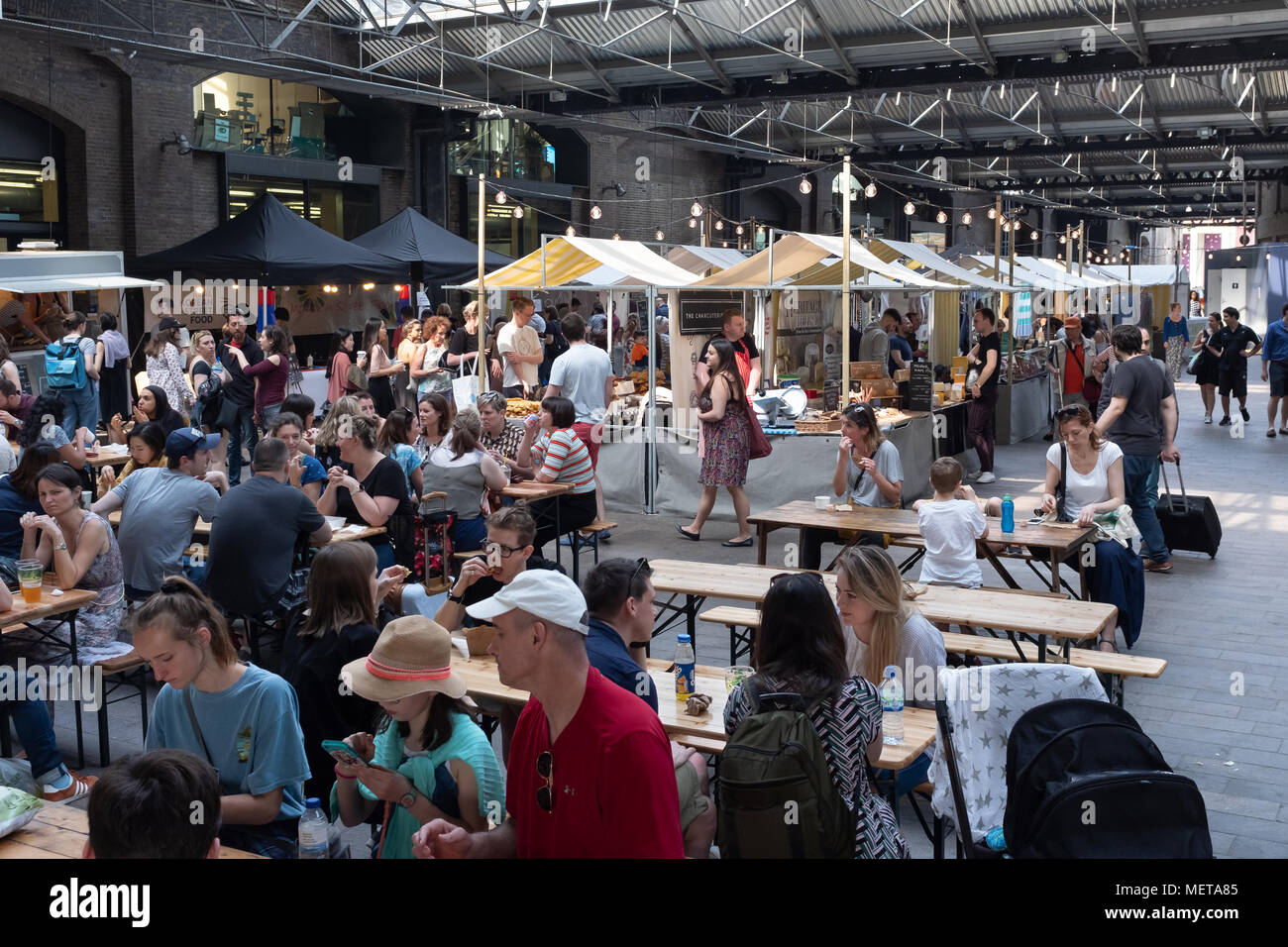Canopy Market, Granary Square, King's Cross, London, UK Stock Photo Alamy