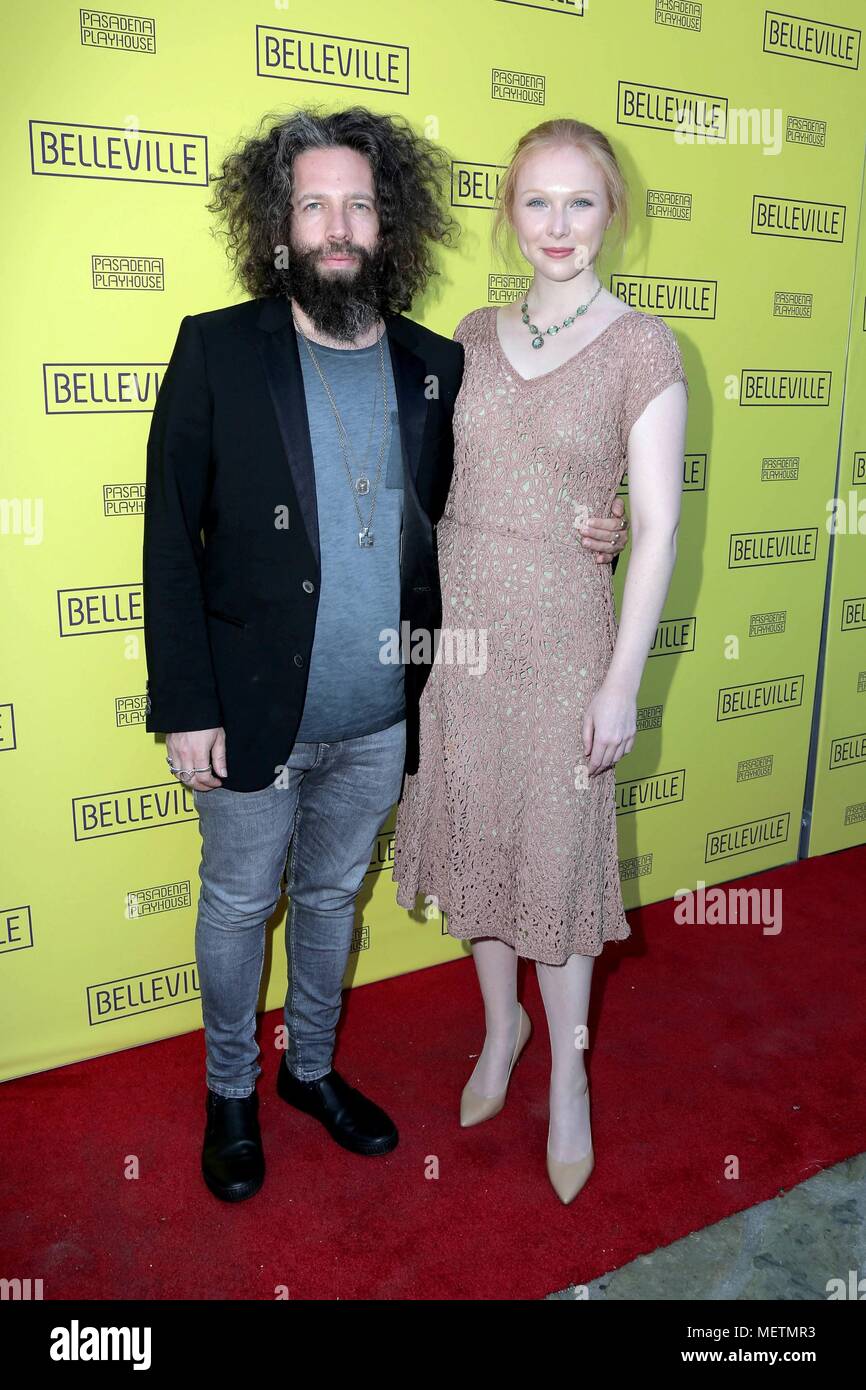Elan Gale, Molly Quinn 0 at arrivals for BELLEVILLE Opening Night