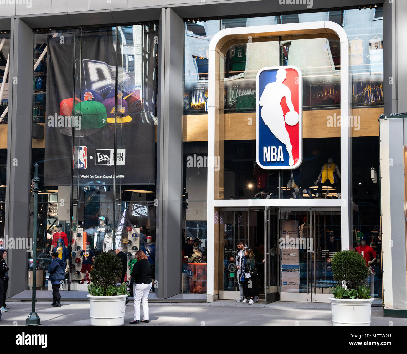 NBA Store - The NBA Store in NYC is open!! Address: 545