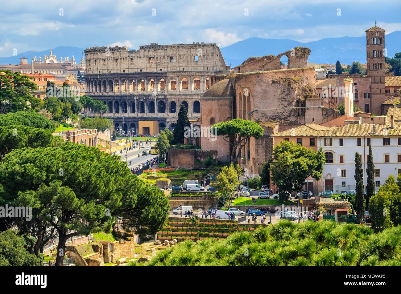 Roman forum romanum hi-res stock photography and images - Alamy