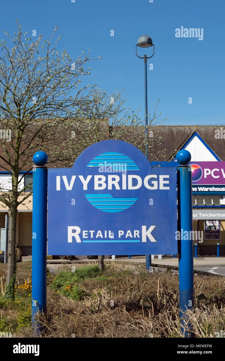 entrance sign for ivybridge retail park, twickenham, middlesex, england