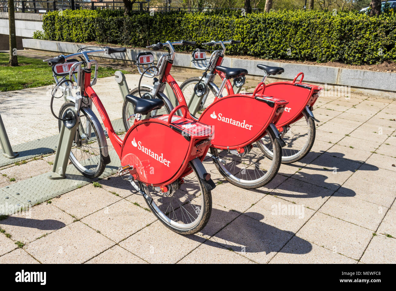 using santander bikes