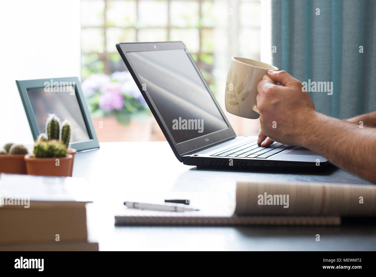 nice and comfy office environment Stock Photo - Alamy