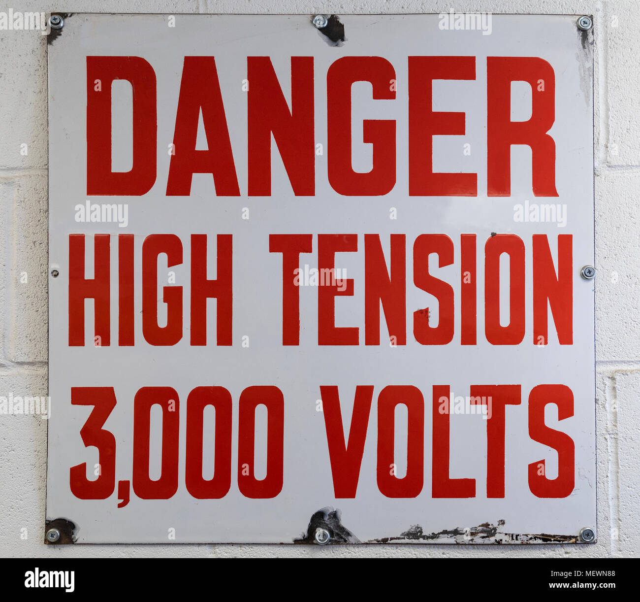 personeelszaken dwaas schot Danger Sign - High Voltage 3000 Volts Stock Photo - Alamy