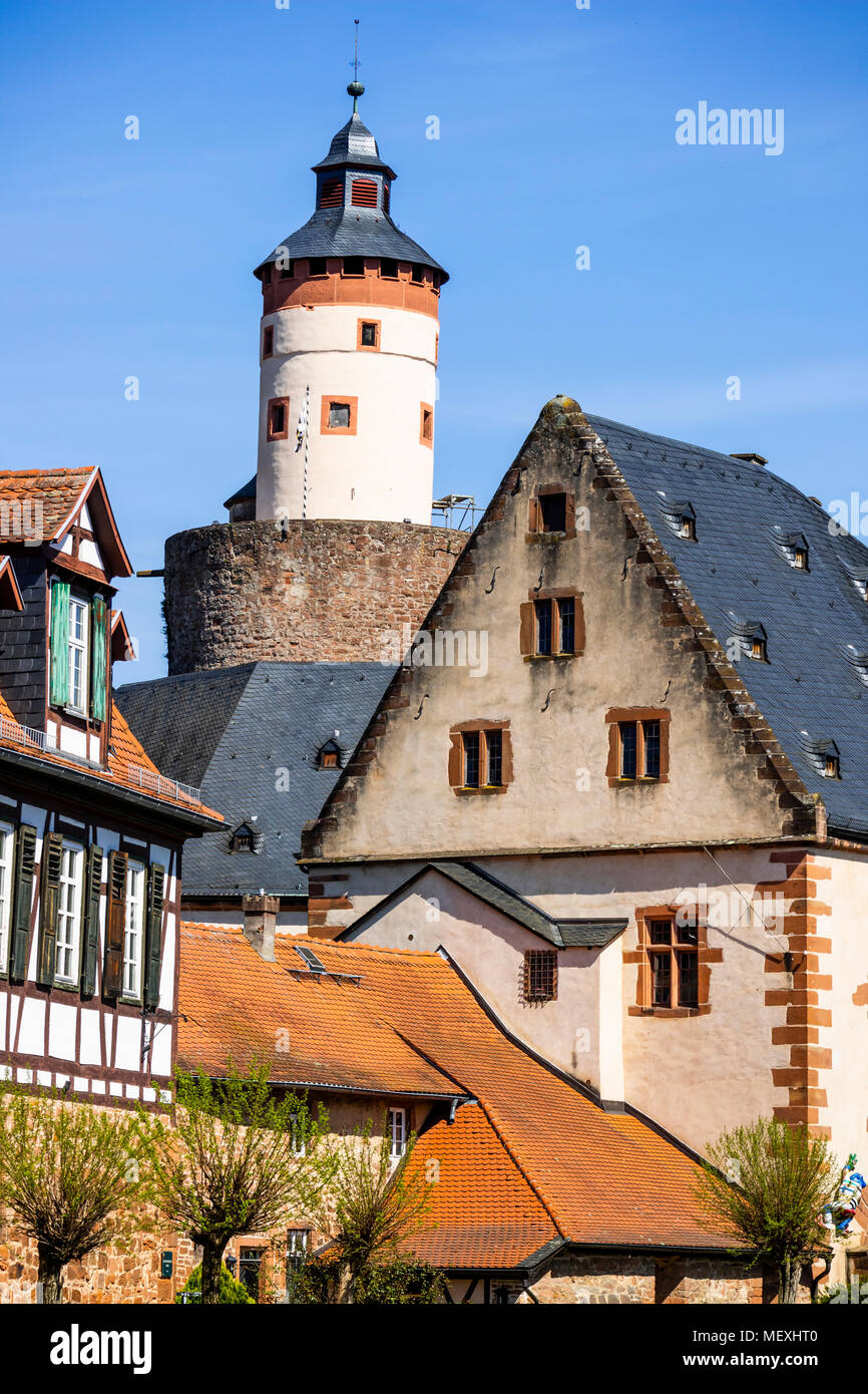 half-timbered house and Büdingen Castle in historic town centre of ...