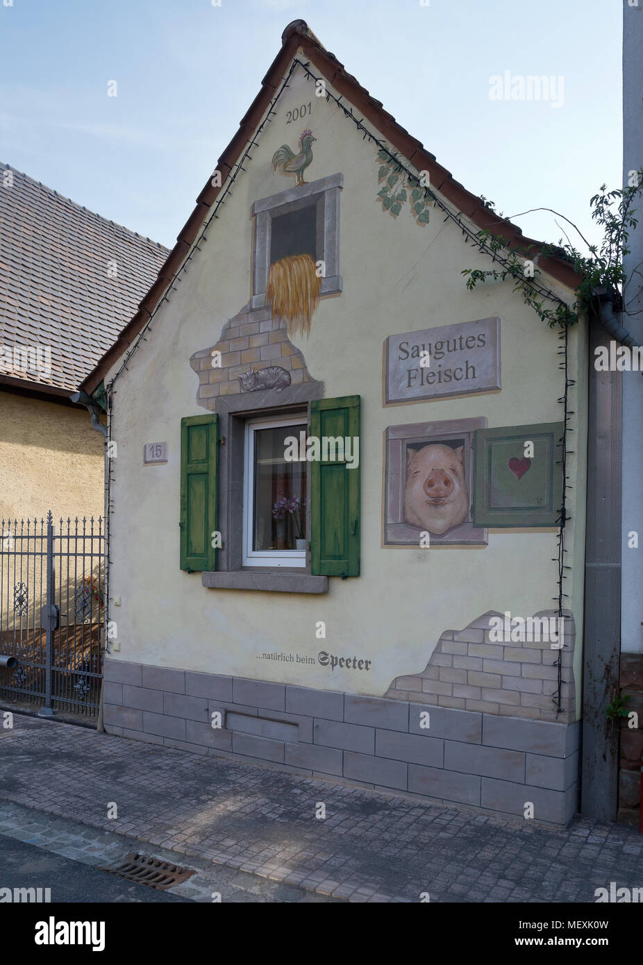 Painted house at the restaurant and hotel Speeter in Weisenheim am Berg, Rheinland-Pfalz, Germany, Europe Stock Photo