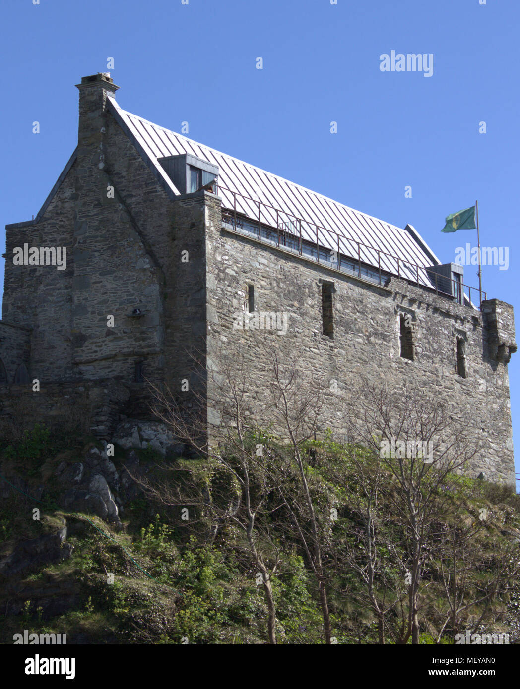 the walls and ramparts of Dun na Sead castle in baltimore, ireland. An irish castle built in 1215. A popular tourist and holiday destination. Stock Photo