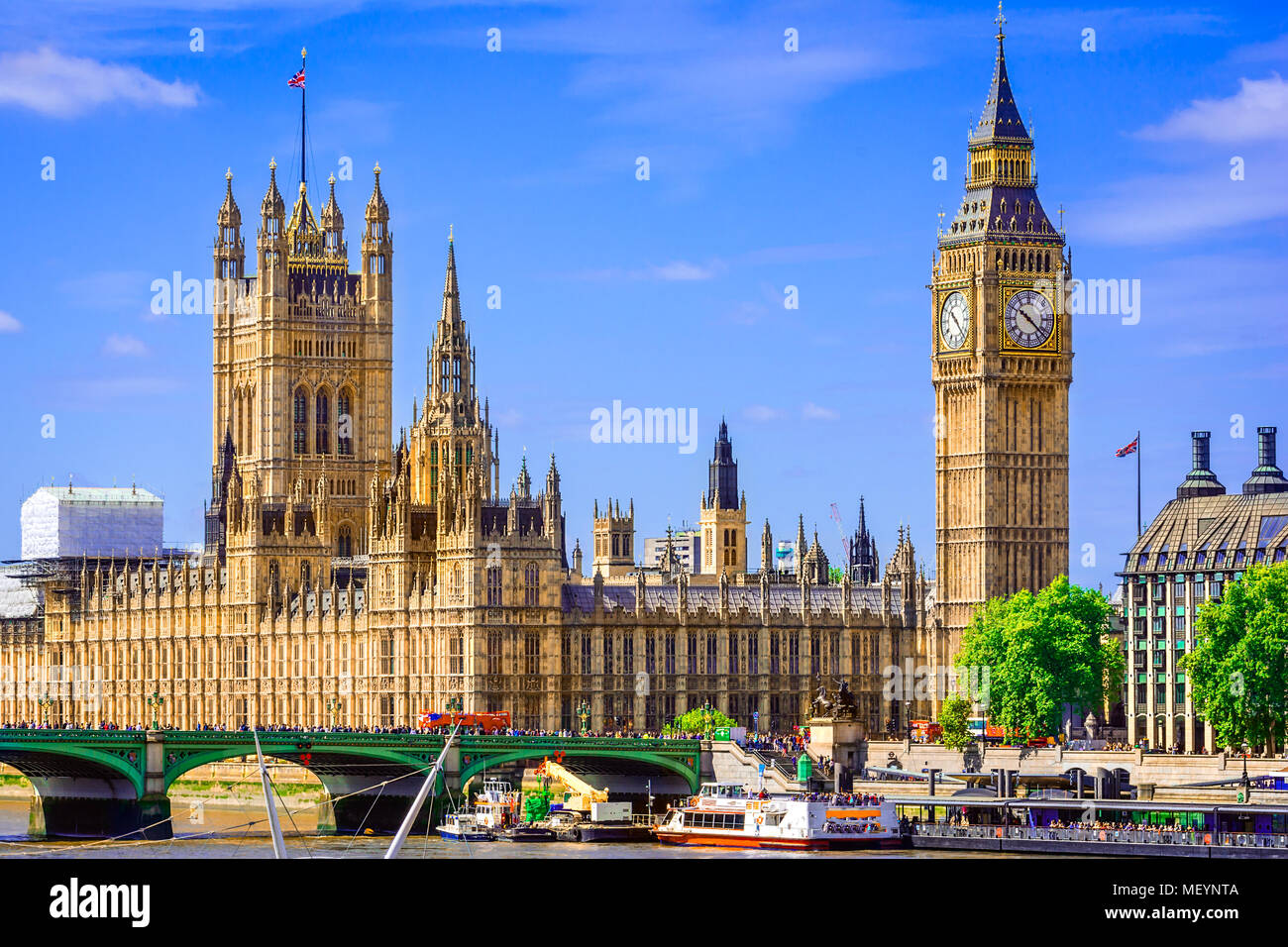 London, The United Kingdom of Great Britain: Palace of Westminster bridge Stock Photo