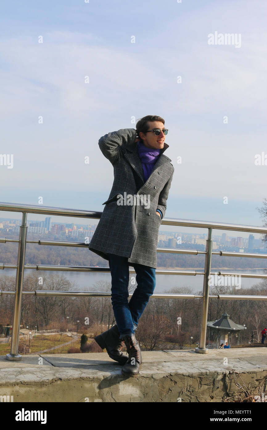 Tall Man Stock Photos & Tall Man Stock Images - Alamy