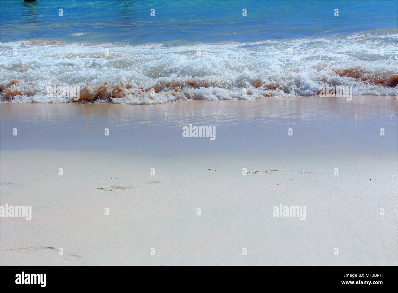 Close up wave foam hi-res stock photography and images - Alamy