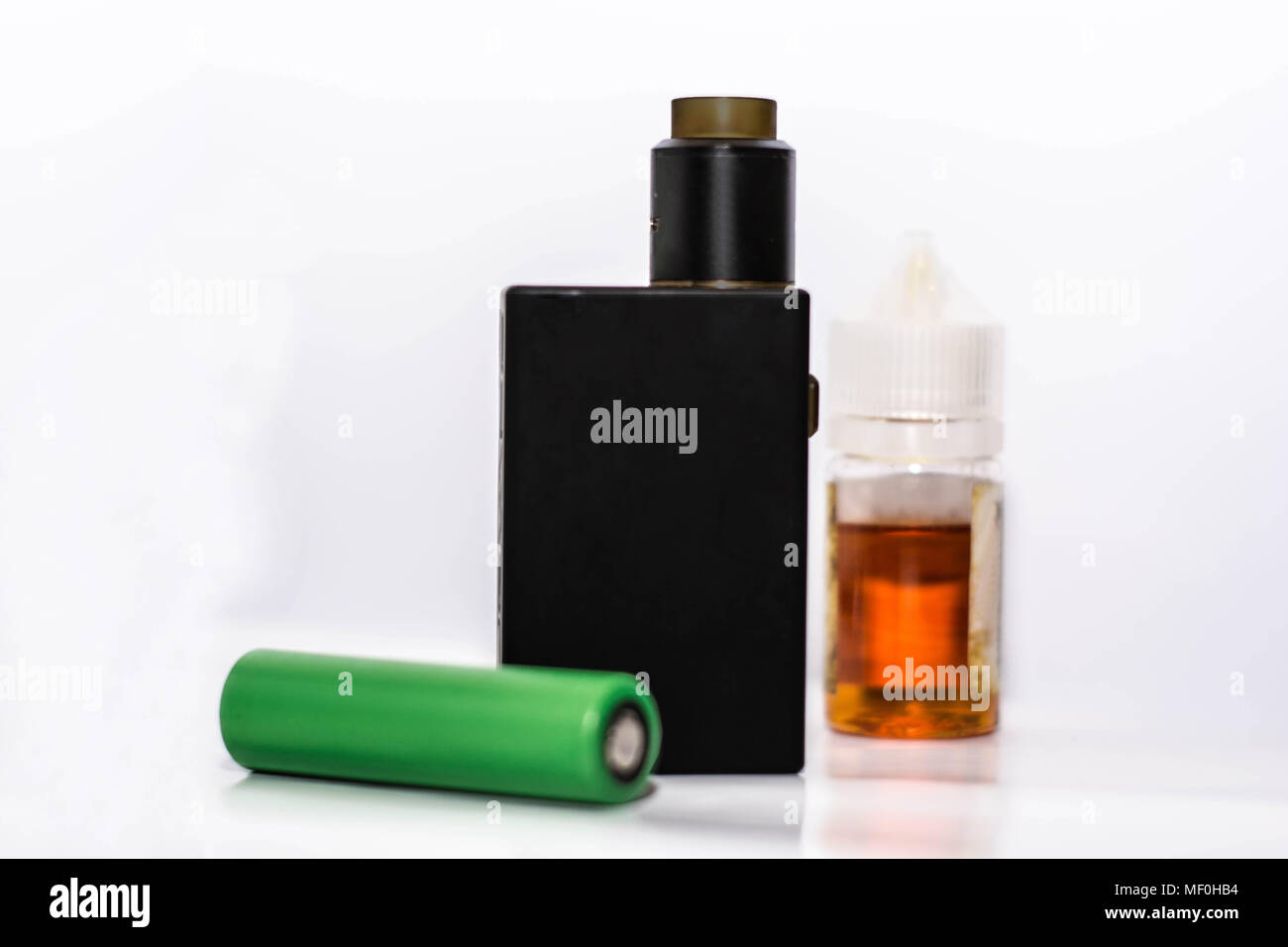 E cig battery hi-res stock photography and images - Alamy