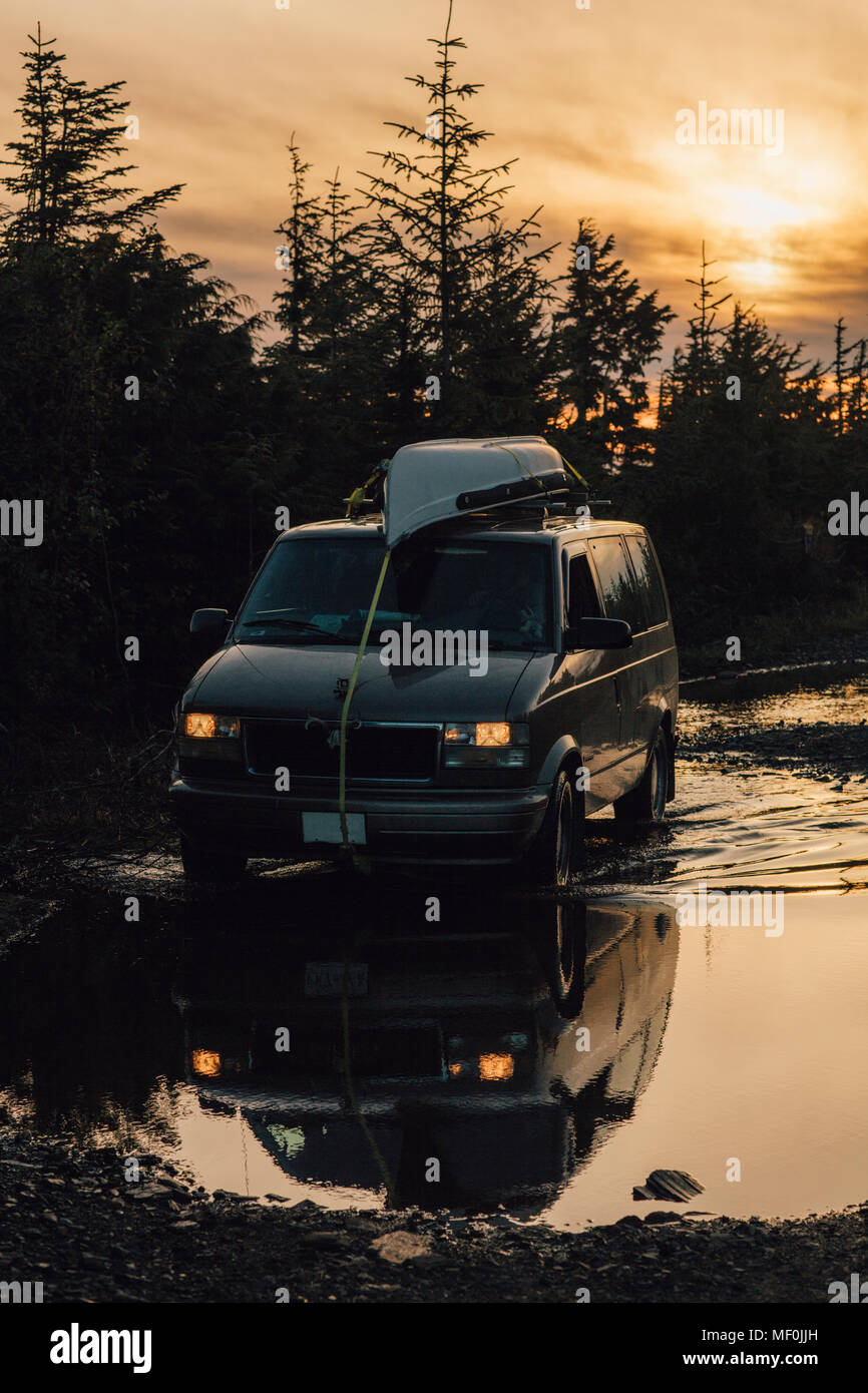 Puddle Van Canada, British Columbia, Skeena-Queen Charlotte A, Kaien Island ...