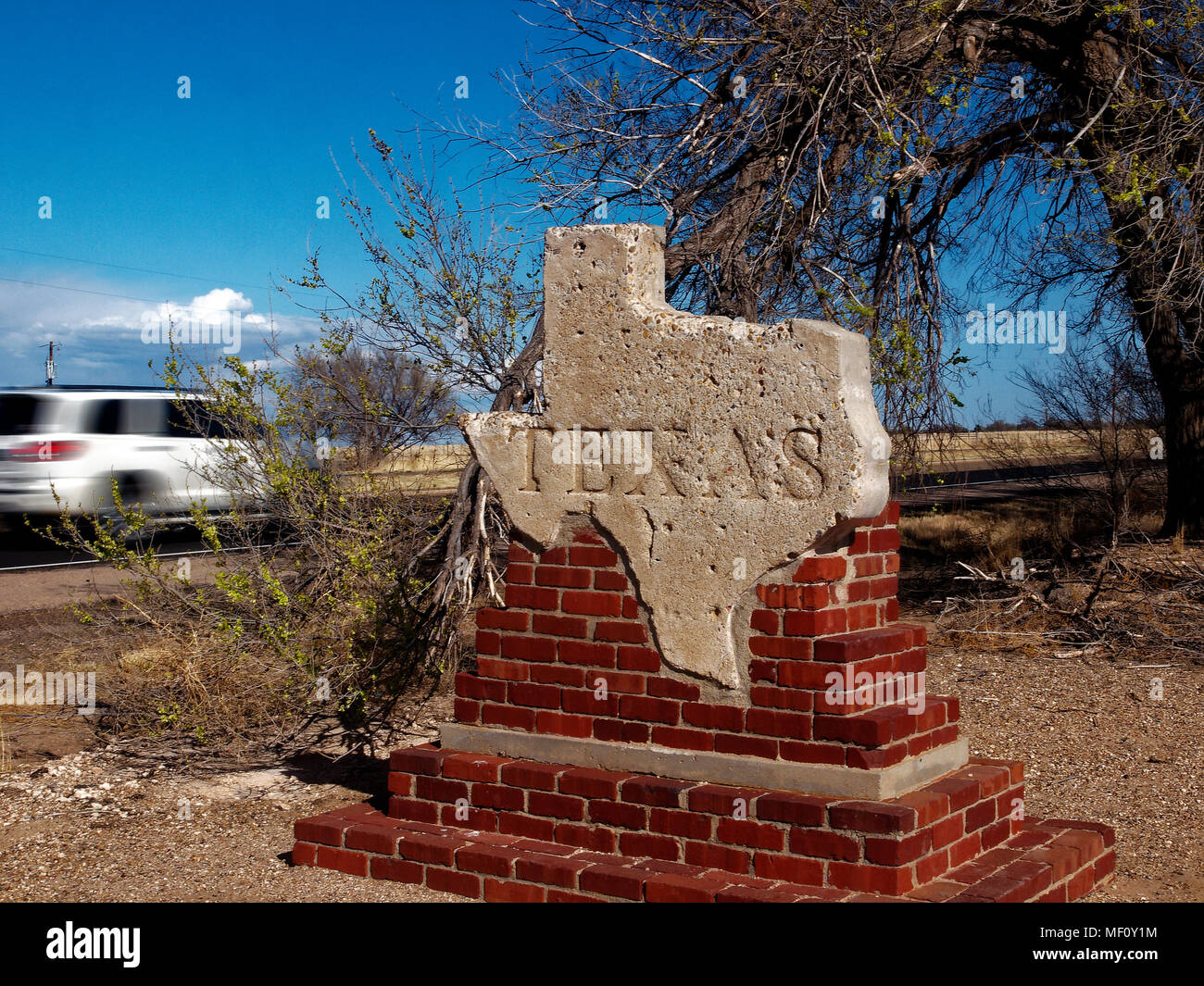 Welcome Texas marker along US 87 near Texline, Texas, carved in sandstone Stock Photo