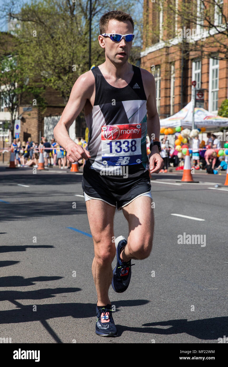 London, UK. 22nd April, 2018. Stuart Farmer of Fulham Running Club competes in 2018 Virgin Money London Marathon. The 38th edition of the race was hottest on record with a