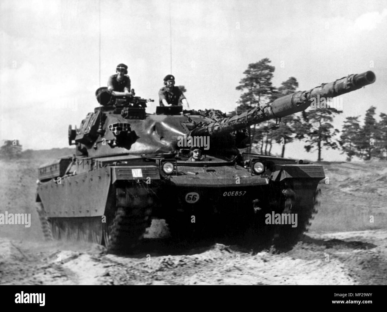 The new British tank of the type 'Chieftain', taken in July 1968 in a maneuver. The 50-ton tank with a 120 mm cannon, according to the British Tank Major General Hutton to all other Nato available combat vehicles years ahead. | usage worldwide Stock Photo