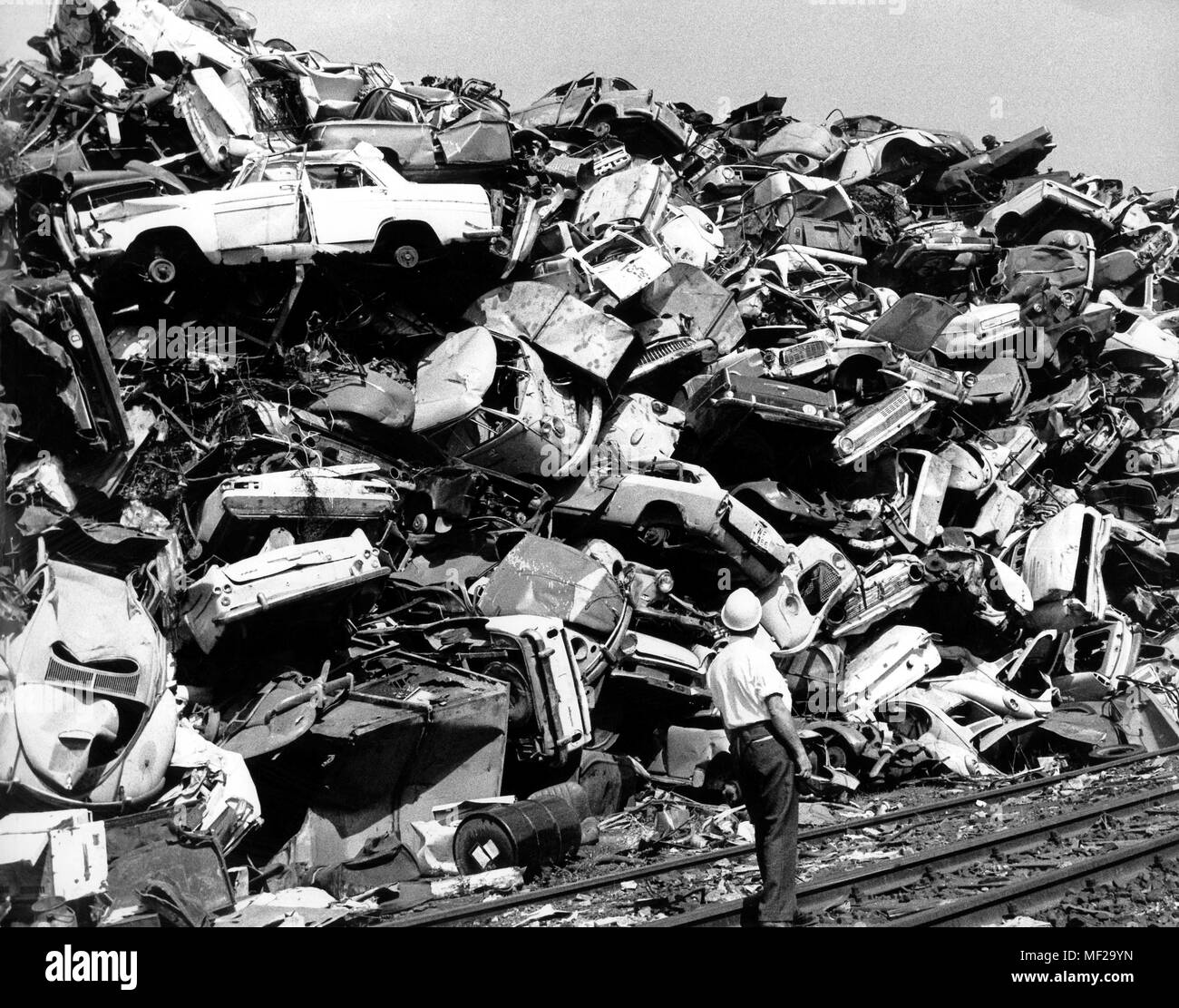 Only a mountain of scrap remains from the wheeled coasters left, like here on a junkyard on the grounds of the Huttenwerk Salzgitter. The cars are recycled. Taken in September 1973. | usage worldwide Stock Photo