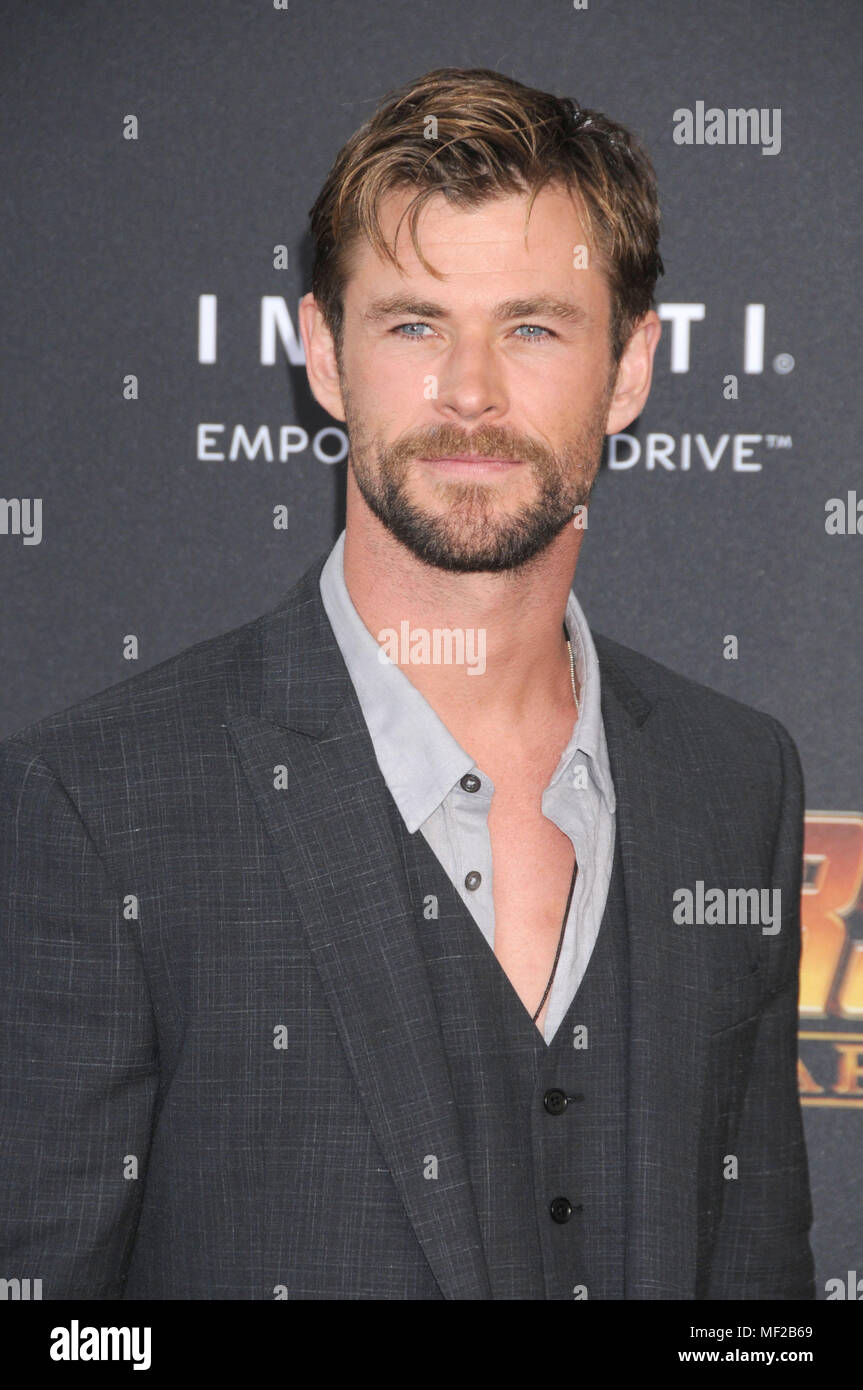 Los Angeles, California, USA. 23rd Apr, 2018. April 23rd 2018 - Los Angeles, California USA - Actor CHRIS HEMSWORTH at the World Premiere of Marvel Studios ''Avengers Infinity War'' held at the El Capitan Theater, Hollywood, Los Angeles. Credit: Paul Fenton/ZUMA Wire/Alamy Live News Stock Photo