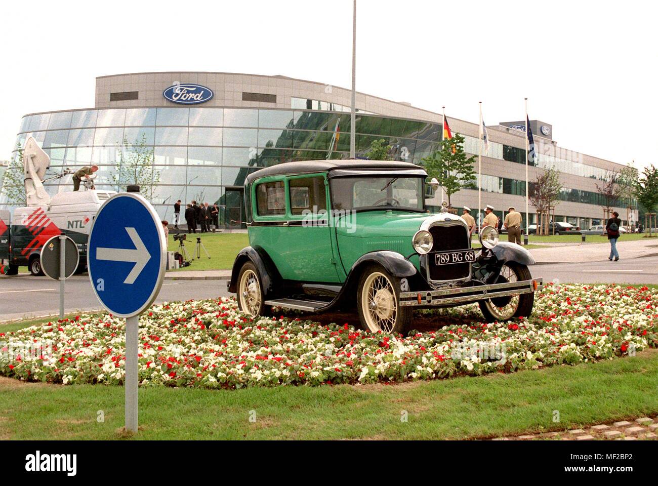 Ford Invested Around 63 Million Marks In The New Research Center In chen Which Was Presented