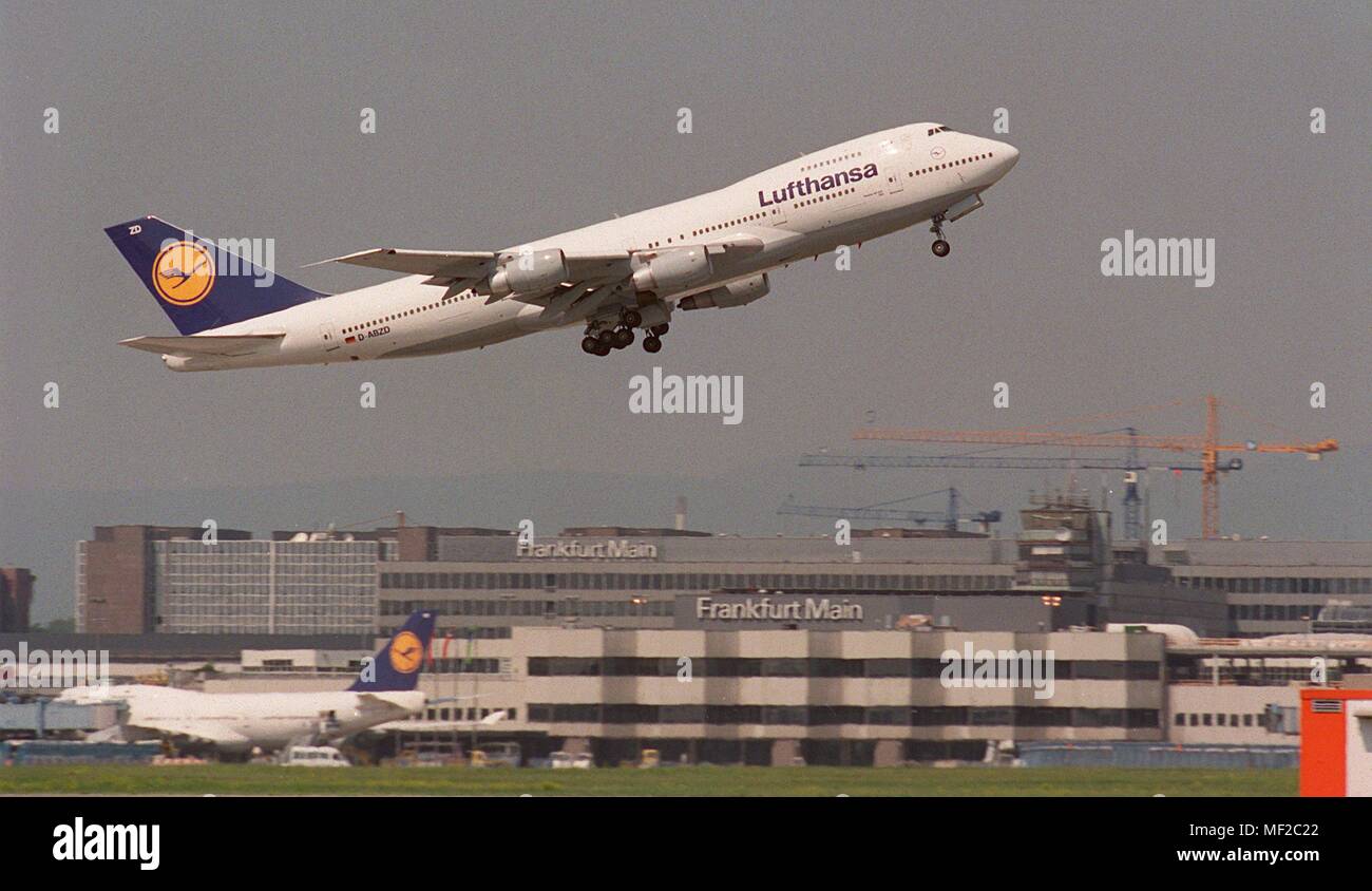 A Lufthansa Boeing 747-400 will take off on 14.5.1998 from the