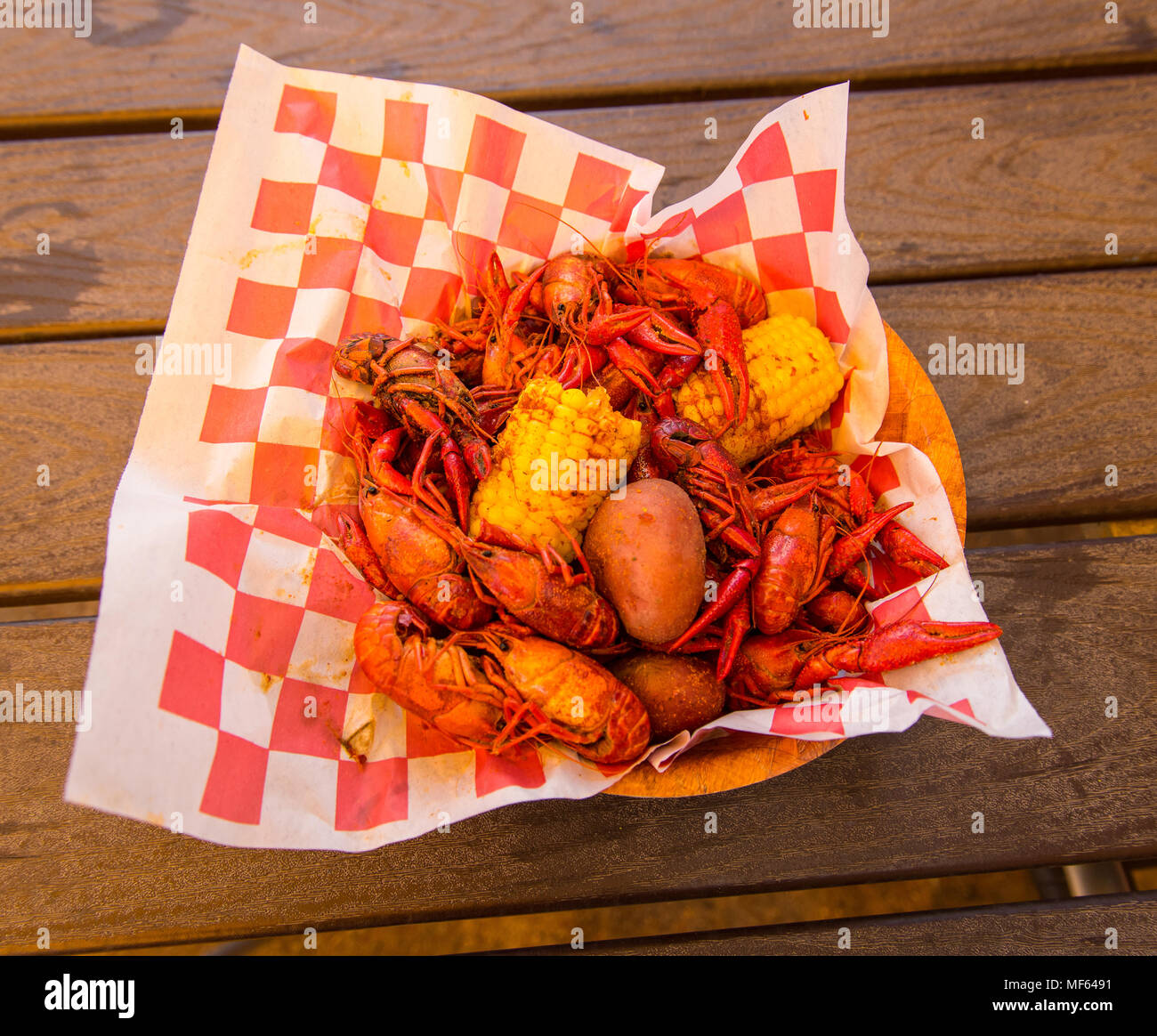 Boiled Crayfish/Crawfish, Corn And Potatoes Stock Photo Alamy