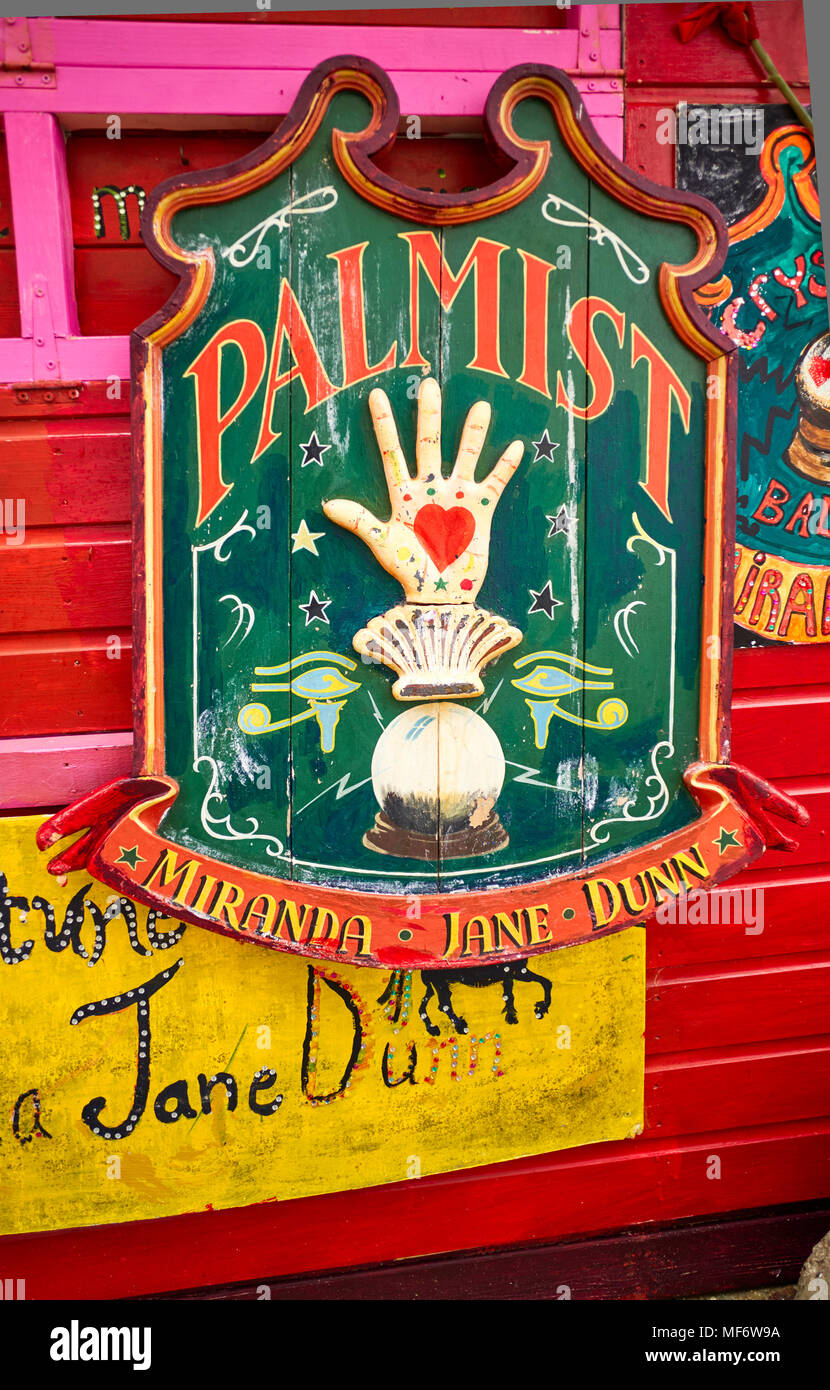 Hand painted sign for palmist Miranda Jane Dunn in Fort Road, Margate Kent Stock Photo