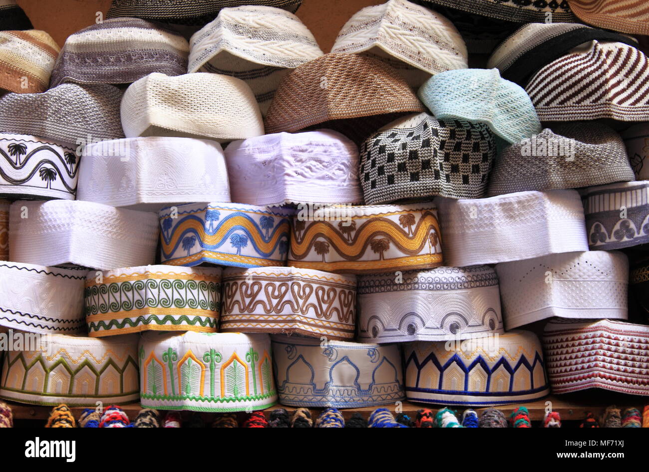 Traditional moroccan hats hi-res stock photography and images - Alamy