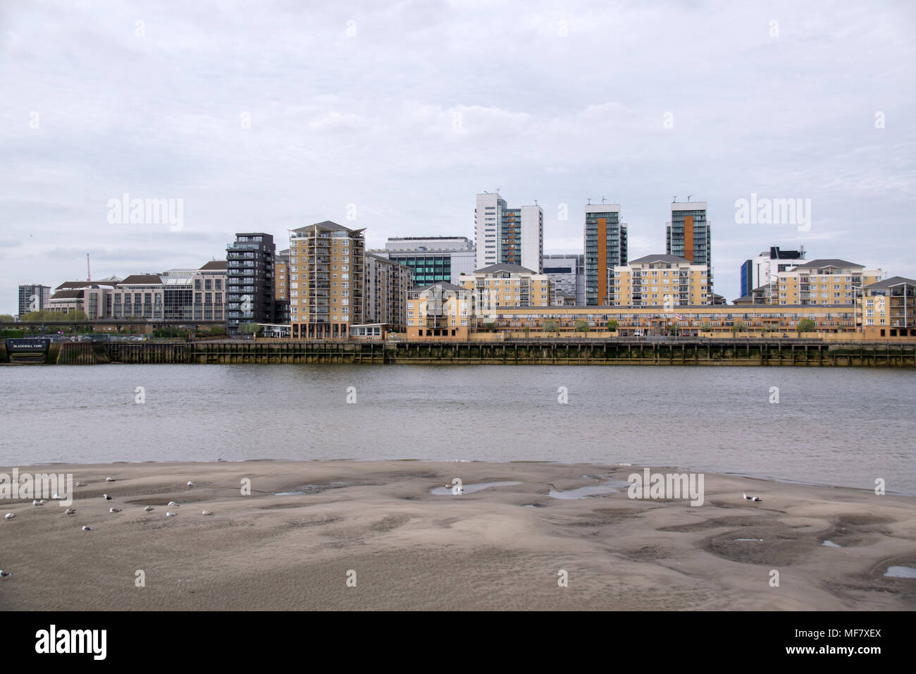 New houses near river thames hires stock photography and images Alamy