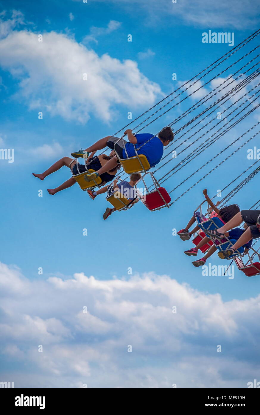 Wave swinger amusement park ride hi-res stock photography and images ...