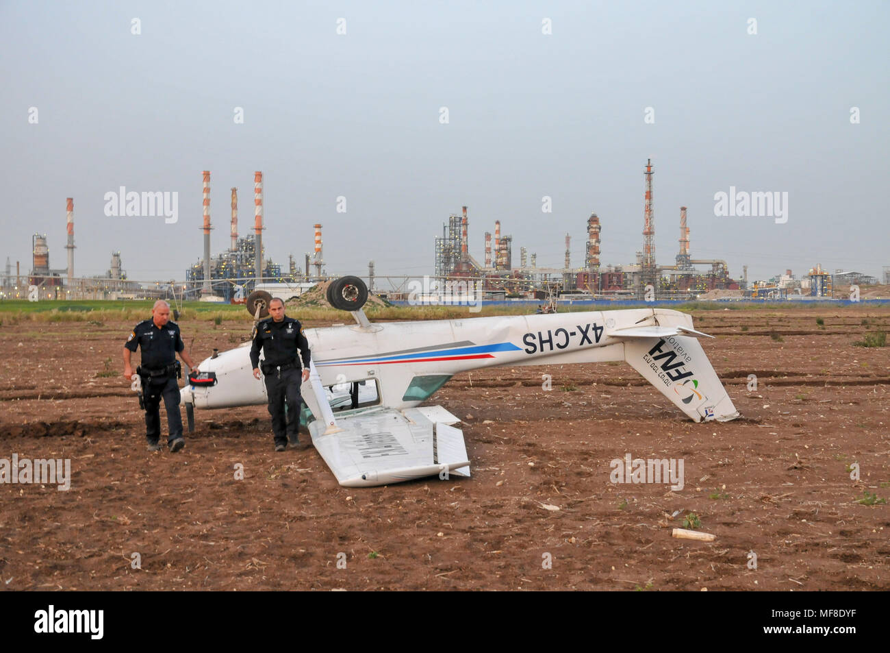 Crash landing of a Reims-Cessna F152 II (4X-CHS) in Haifa, Israel on March 22 2018 Stock Photo