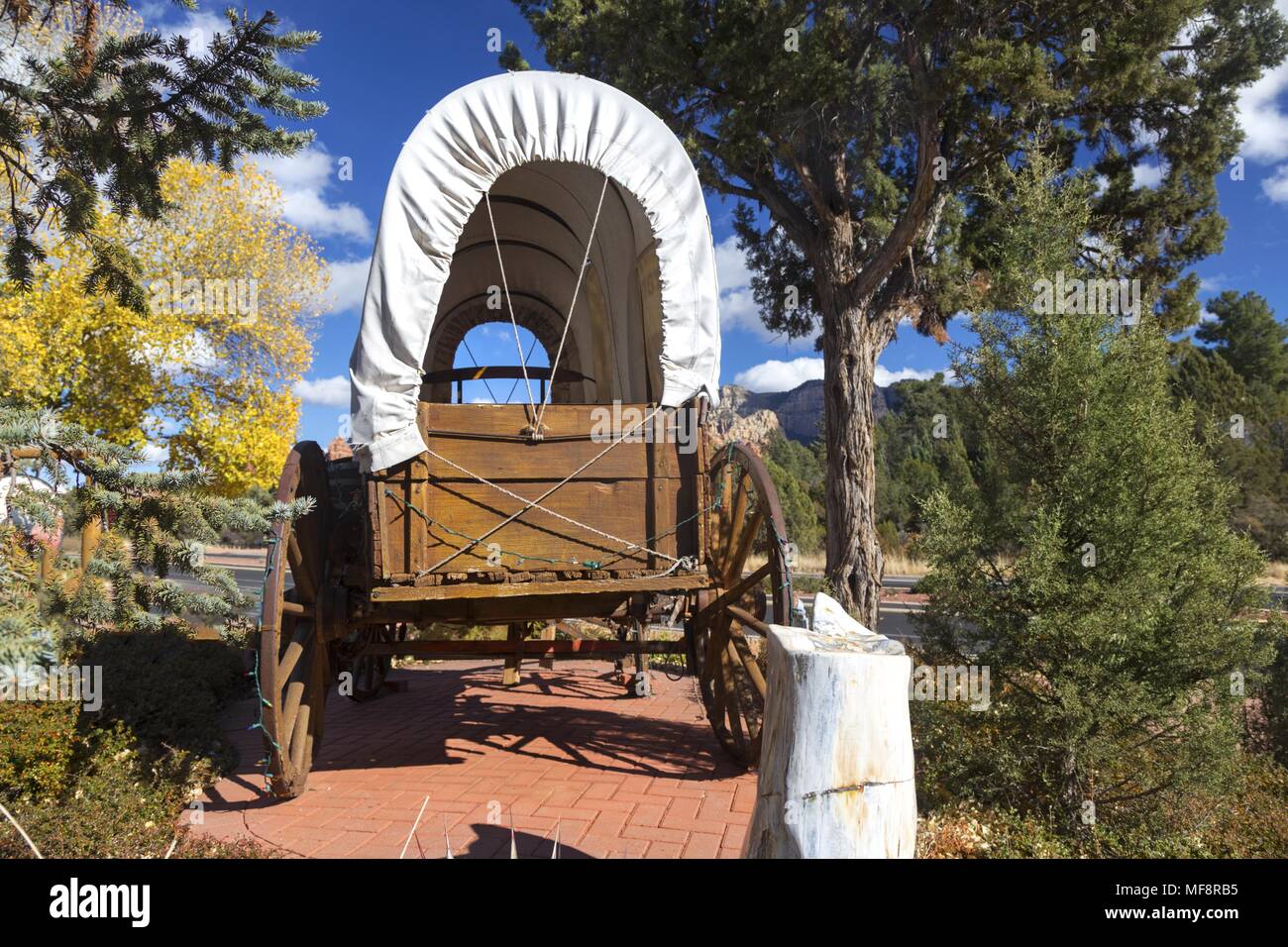 Model Exhibit of Old Wild West Pioneer Rustic Wooden Wagon Wheel Stagecoach in Sedona Arizona Stock Photo