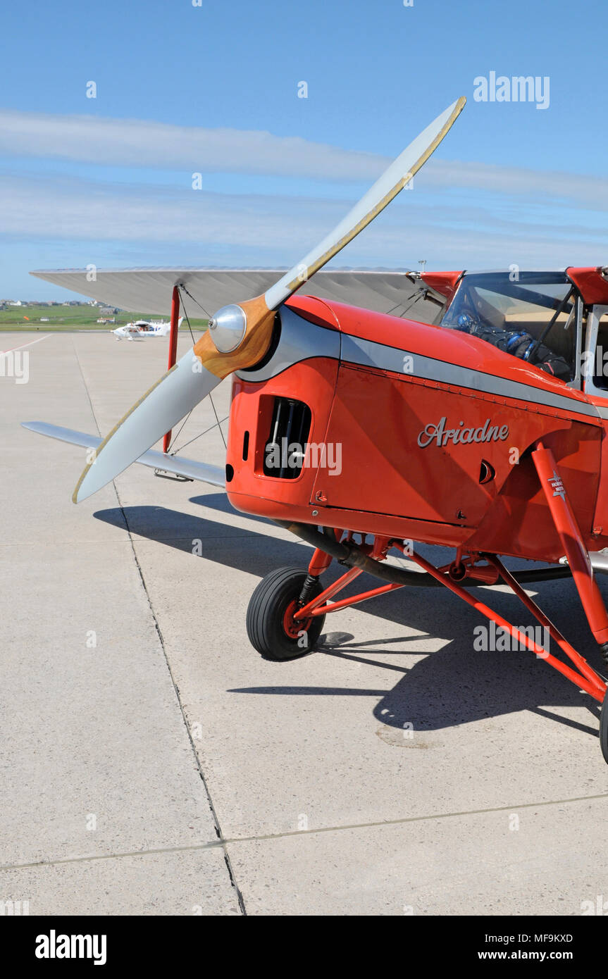 De havilland dh87 hornet moth hi-res stock photography and images - Alamy