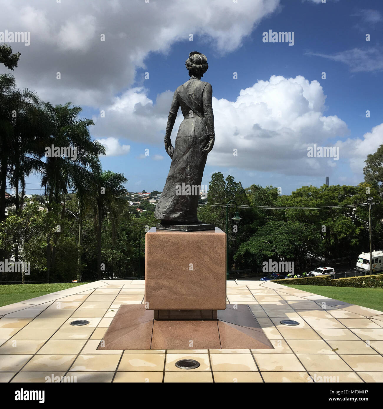 Statue of Queen Elizabeth II, at Government House in Brisbane