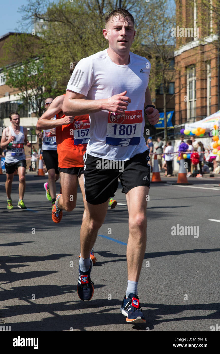 London, UK. 22nd April, 2018. Richard Sale of Clapham Pioneers competes in the 2018 Virgin Money London Marathon. Stock Photo