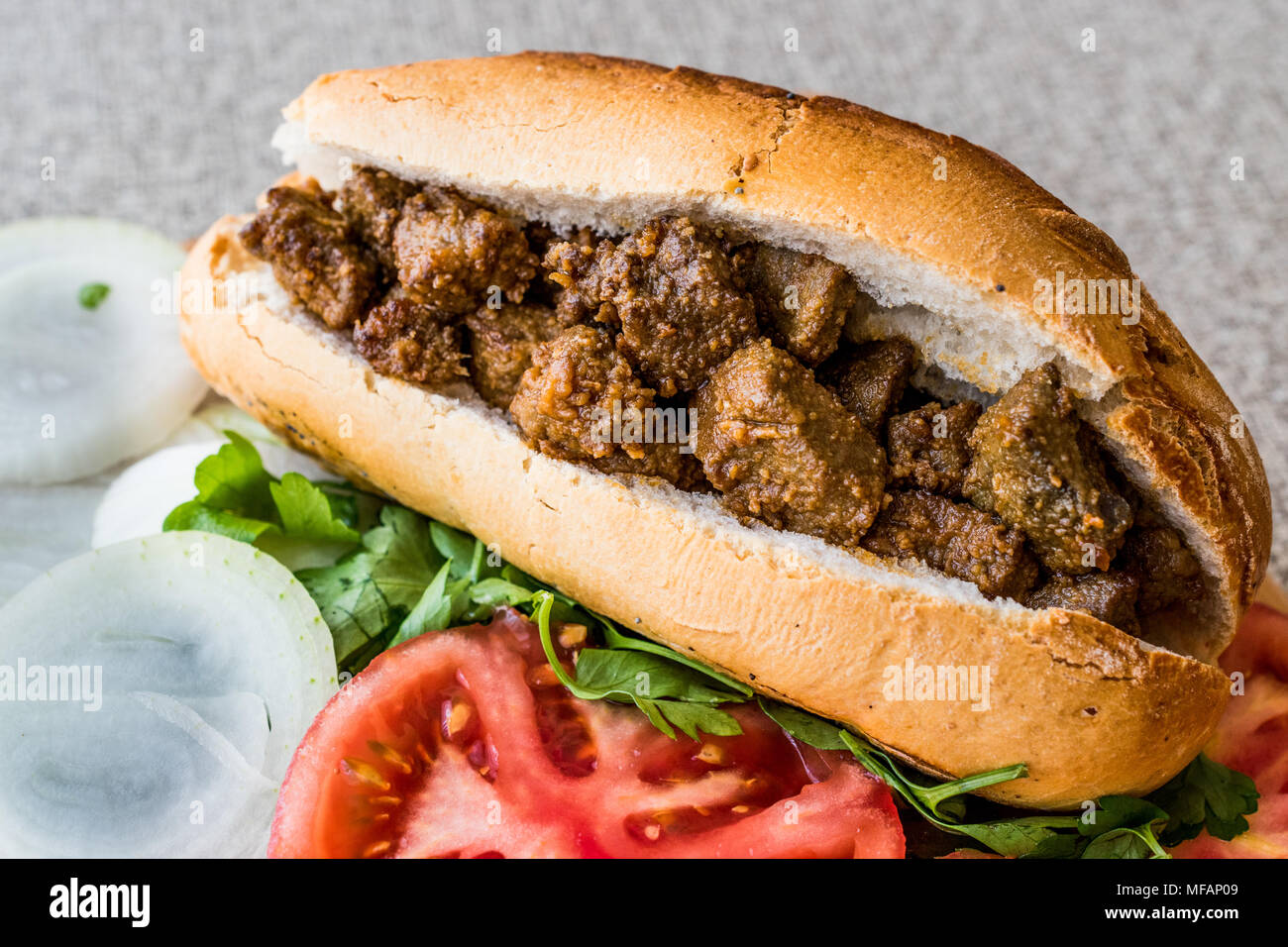 Albanian Liver Sandwich with tomatoes and onions / Arnavut Cigeri