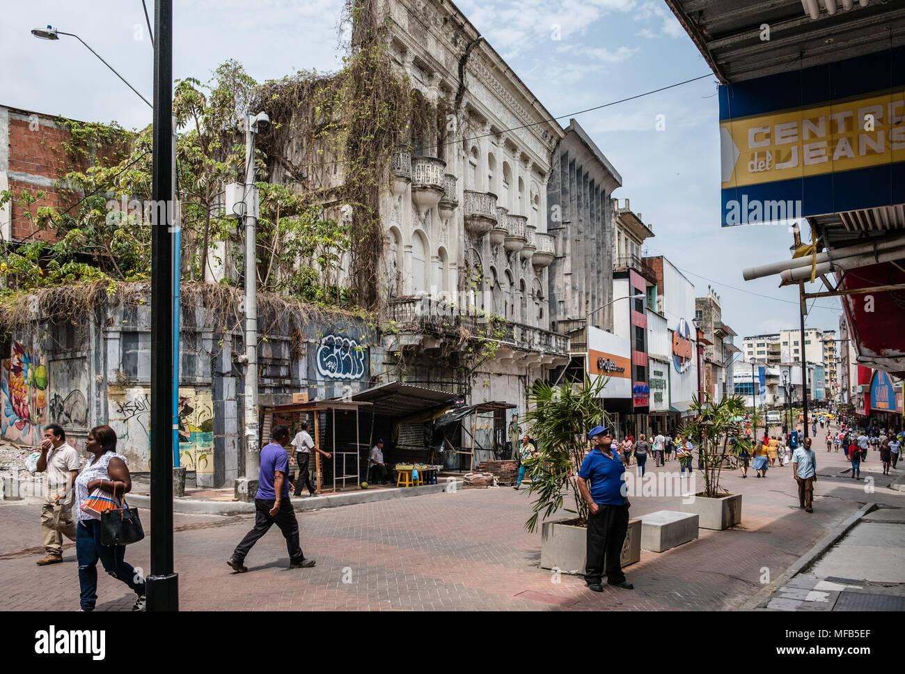 Panama City, Panama - march 2018: People on busy shopping street in Panama City , Avenida Central Stock Photo