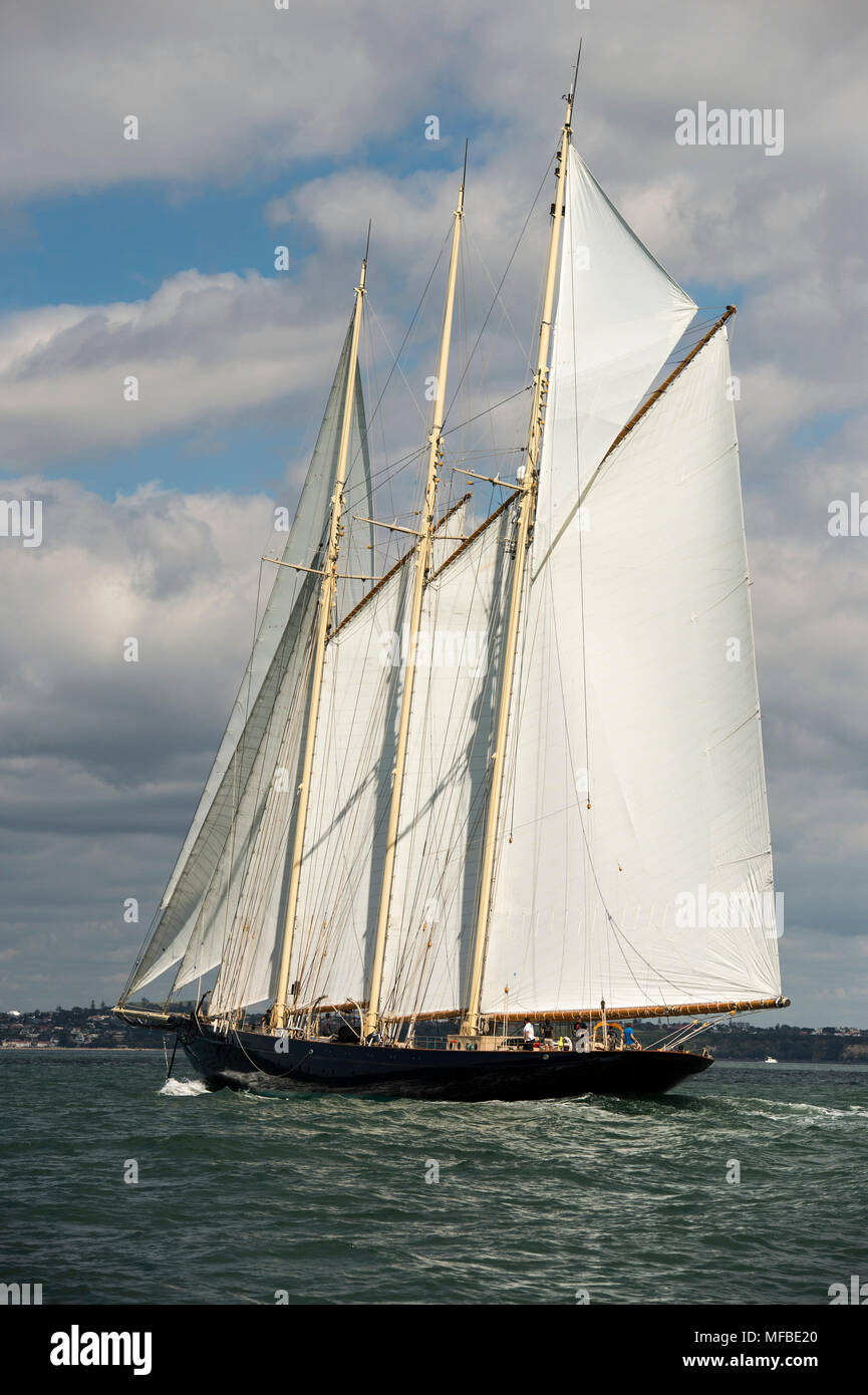 Gaff Rig Stock Photos & Gaff Rig Stock Images Alamy