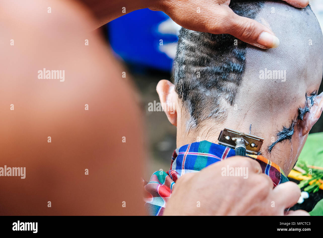 The ceremony of shaving the hair, Buddhist Ordination Stock Photo Alamy