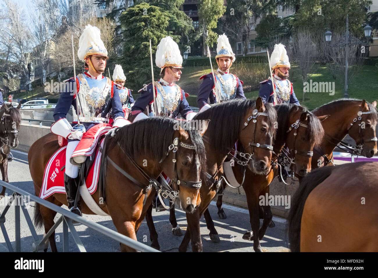 Ceremonial uniforms hires stock photography and images Alamy