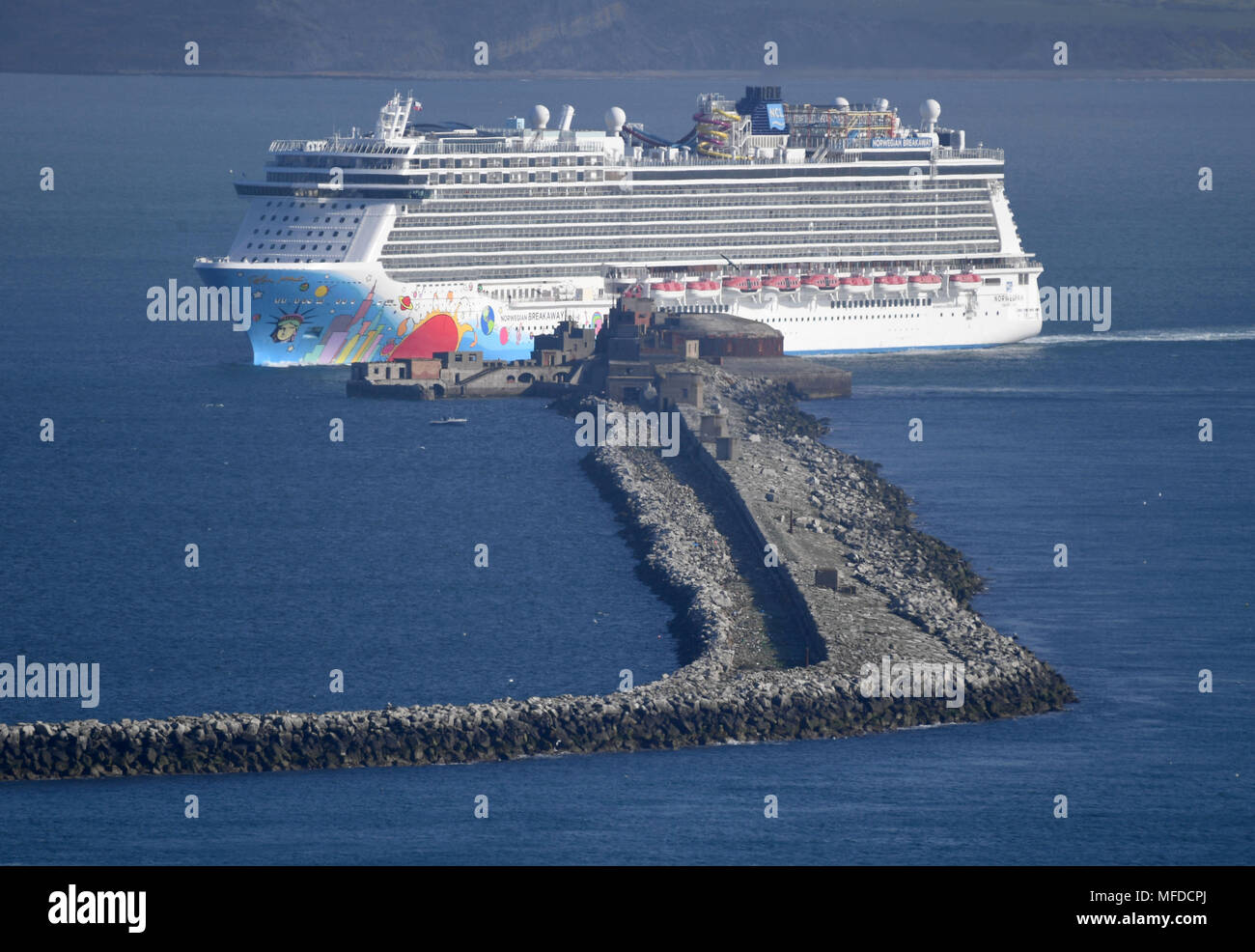Norwegian Breakaway cruise ship enters Portland Port, at 145,655 GT, it