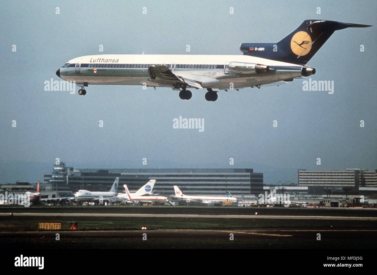 Lufthansa Boeing 727-200 (1991) for FS2004