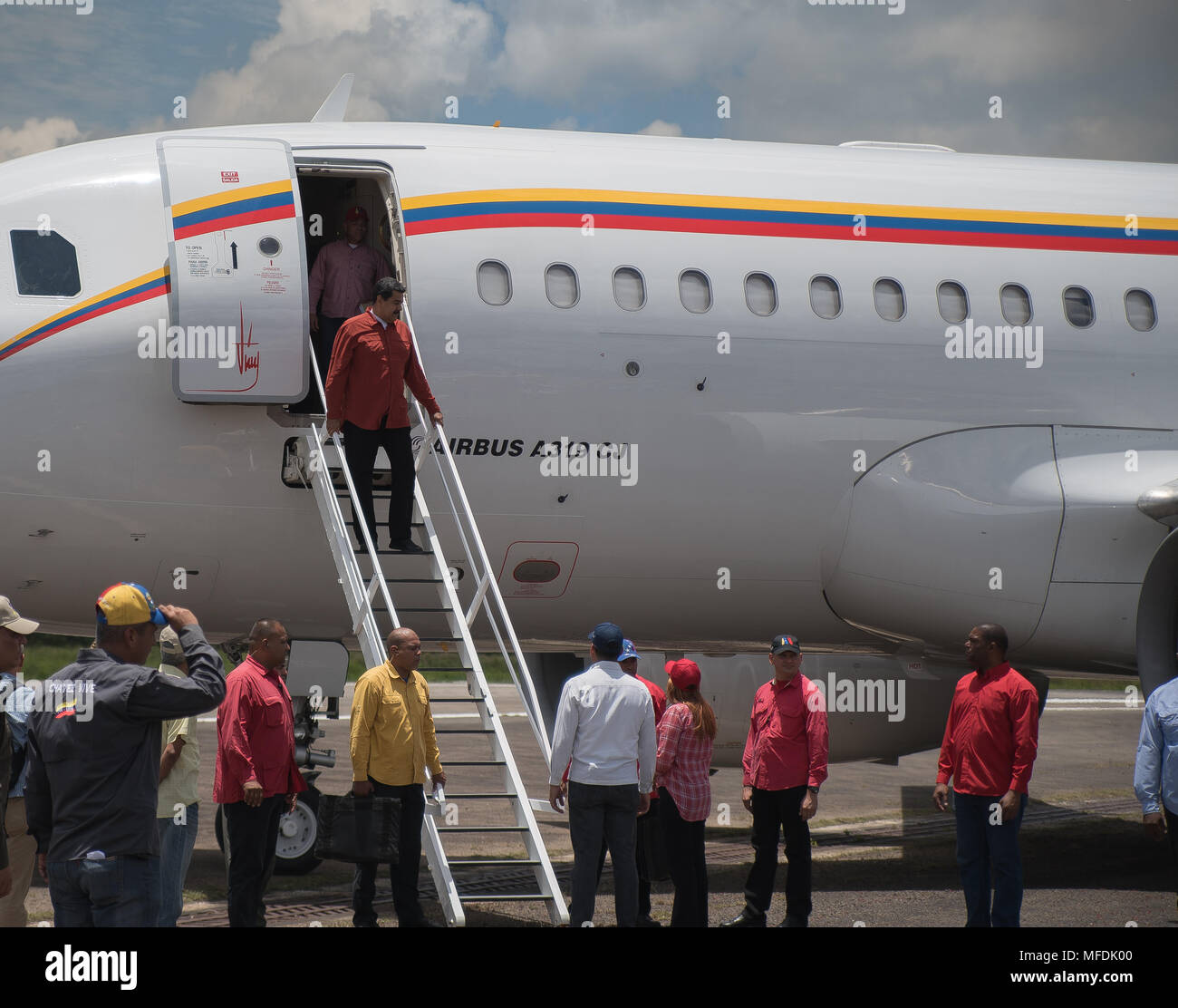 Venezuela, Tucupita. 24th april 2018. The president of Venezuela, Nicolás Maduro, arrives at the airport in the city of Tucupita, capital of the state of Delta Amacuro (east), to participate in a campaign event. Marcos Salgado / Alamy News Stock Photo