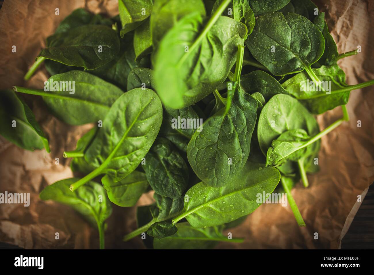 Baby spinach leaves Stock Photo - Alamy
