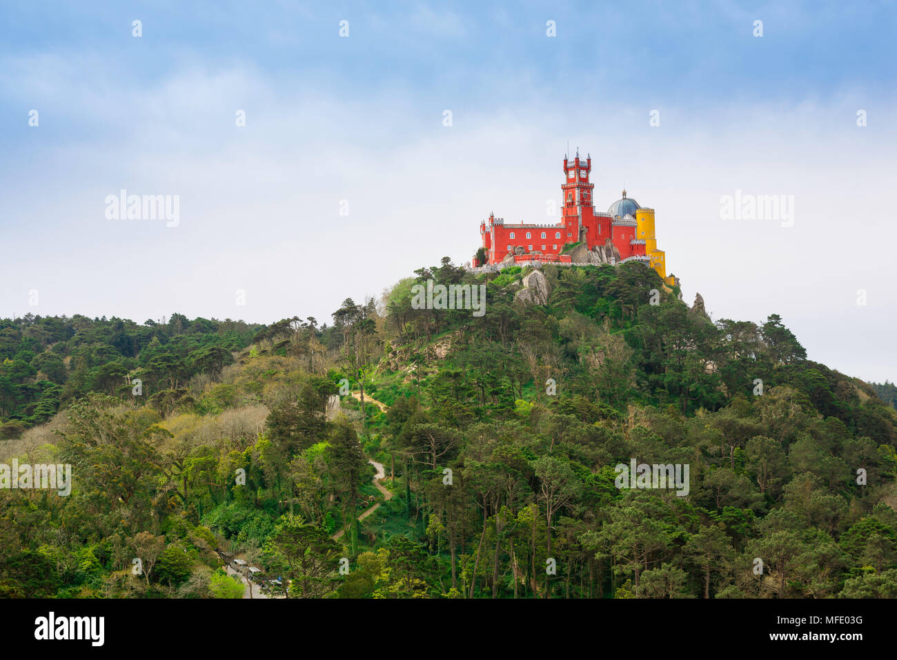 https://c8.alamy.com/comp/MFE03G/portugal-architecture-view-of-the-north-side-of-the-colorful-palacio-da-pena-sited-on-a-hill-near-the-town-of-sintra-portugal-MFE03G.jpg